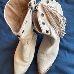 Circle G Cream Suede Fringe Ankle Booties